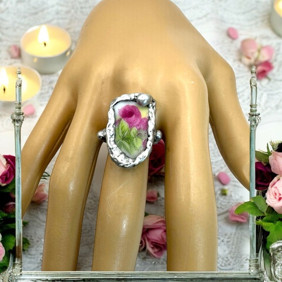 Artisan Crafted Broken China Rings Made from Fragments of Various  Vintage China - Picture 6 of 15
